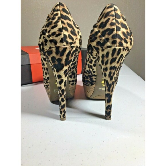 G By Guess Thriller Animal Print Platform Pump Heels Women's Size 7.5 - Picture 3 of 8